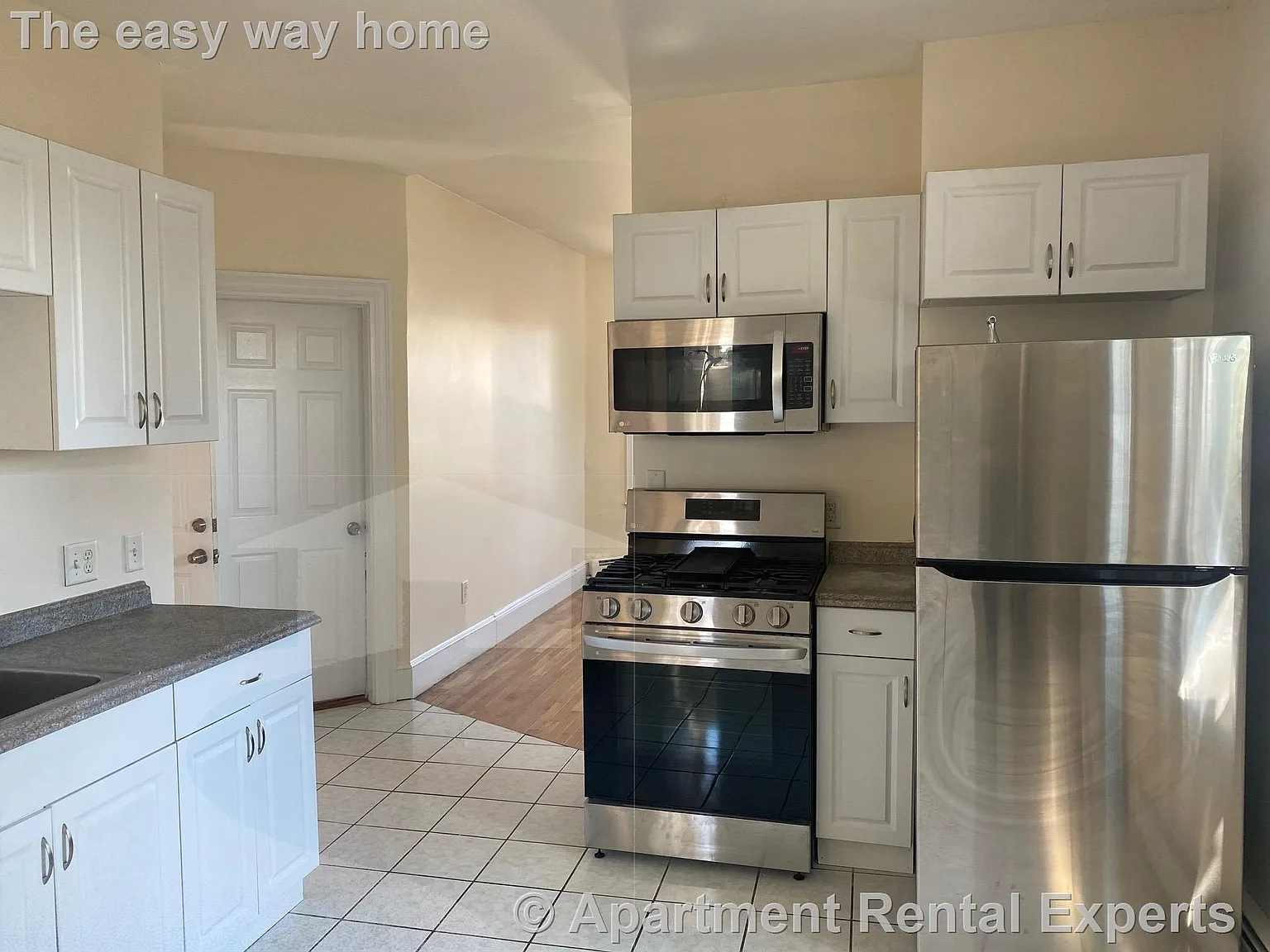 2 bed, 9999 sqft, $3,600 — Photo 3