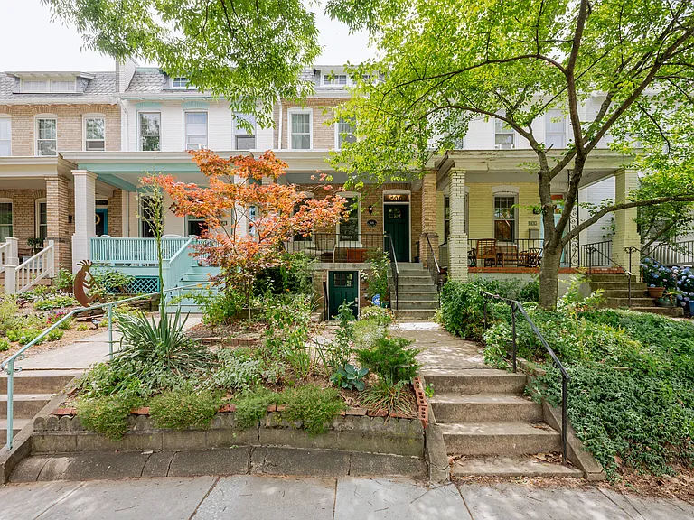 505 Kentucky Ave SE — Photo 35