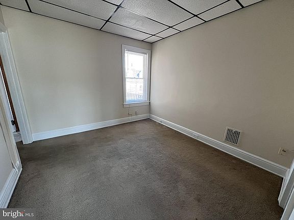 3rd image of 1305 N George St