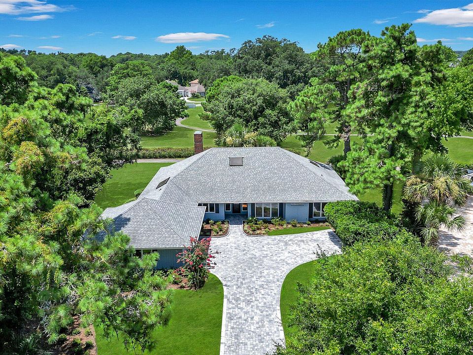1st image of 5 Gaspee Court