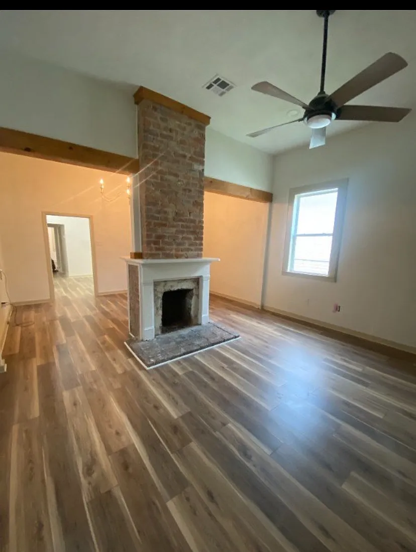 2 bed, 1250 sqft, $1,700 — Photo 2