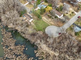 1801 Western Ave N, Roseville, MN 55113