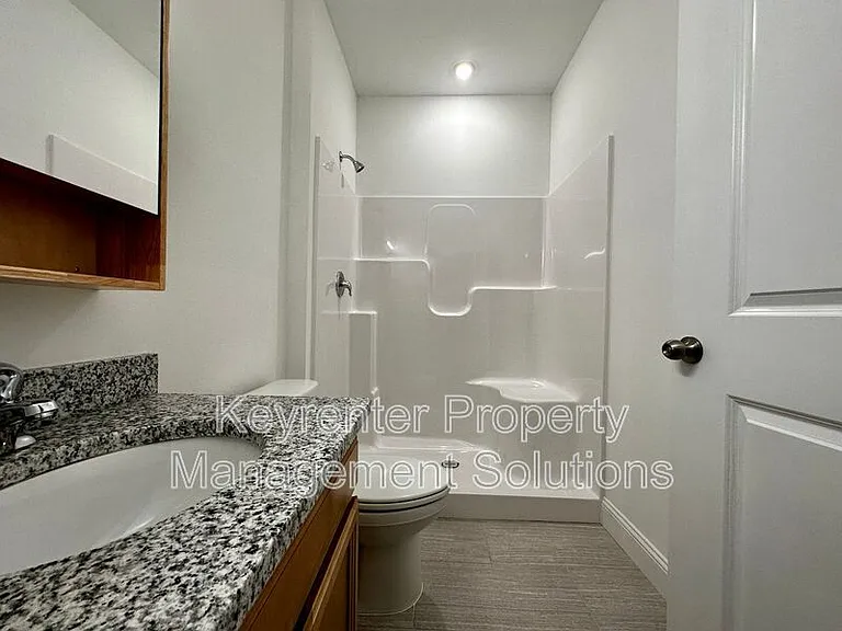 3445 Lee Hwy #102 — Photo 5