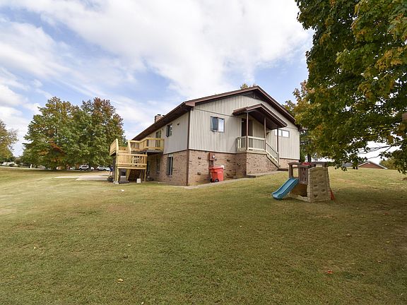 4th image of 116 Old Pond Way
