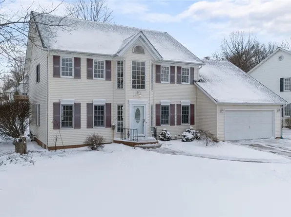 10343 Luman Ln, Twinsburg, OH 44087