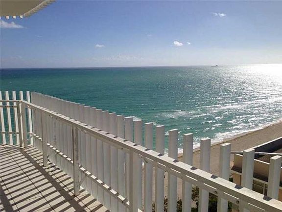 3rd image of 6061 Collins Ave APT 22E