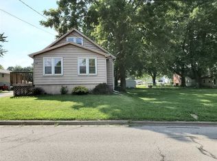 548 Pekin Ave, East Peoria, IL 61611