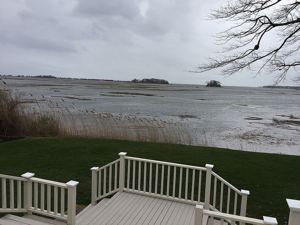 2nd image of 20 Old Wharf Waye