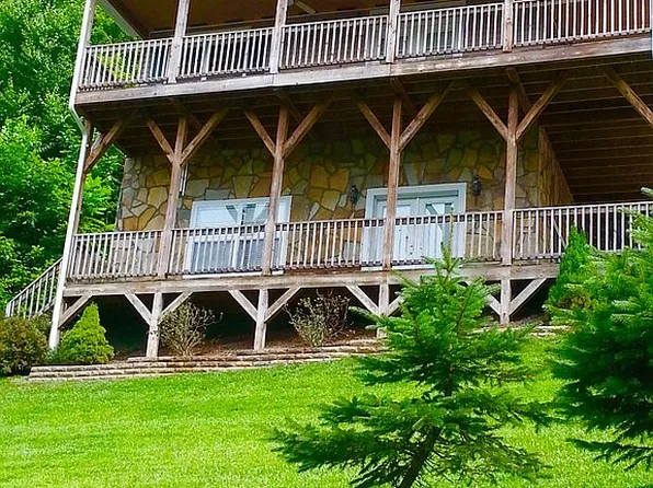 161 Liberty Greens Trl, Vilas, NC 28692