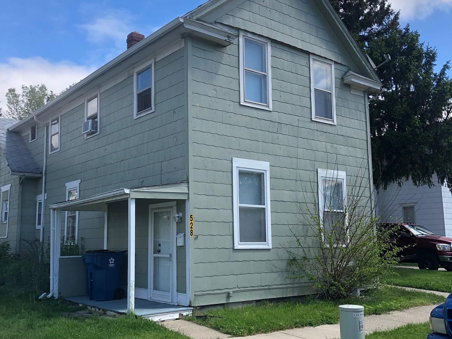 528 W 4th St B, Mishawaka, IN 46544 Zillow
