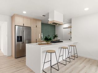 1201 Willys Knight Dr NE, Albuquerque, NM 87112