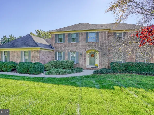 11 Thornberry Ln, Hockessin, DE 19707