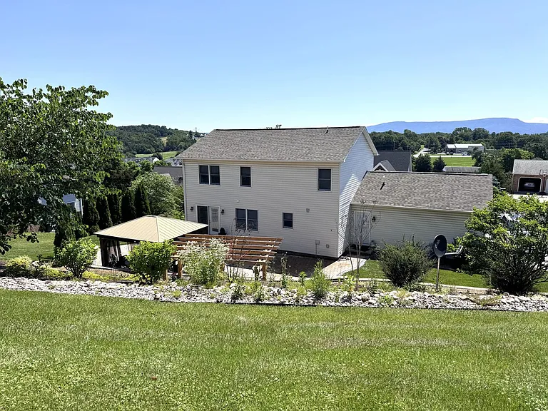 1861 Park Rd — Photo 24
