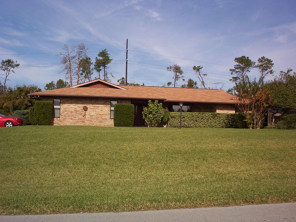 1st image of 702 N Firwood Dr