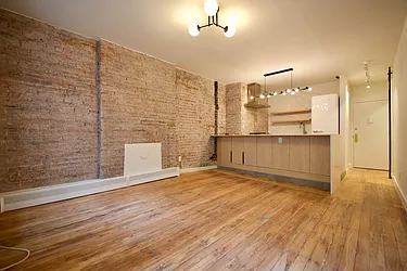 Rented by Nolita Group