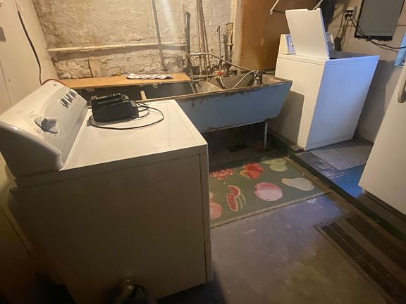 4th image of 3508 N Fremont St Unit G