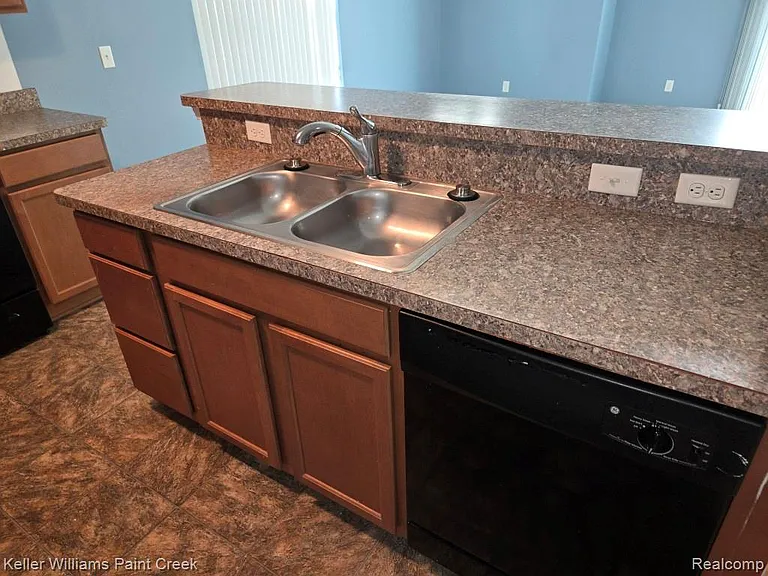 29949 Fox Run Cir — Photo 10