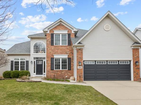 566 Lake Ridge Dr, South Elgin, IL 60177