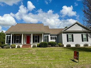 26 Alan Ln, Tifton, GA 31793