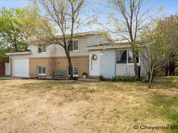 6818 Windsor Blvd, Cheyenne, WY 82009