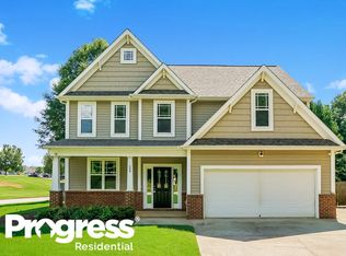 200 Collinsworth Dr, Clayton, NC 27527