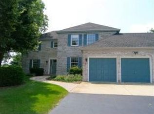 38W769 Northern Ct, Saint Charles, IL 60175