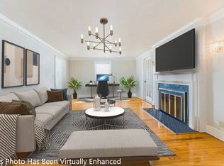 5205 Robinson St, Flushing, NY 11355