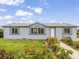 6585 Martinique Dr, Moorpark, CA 93021