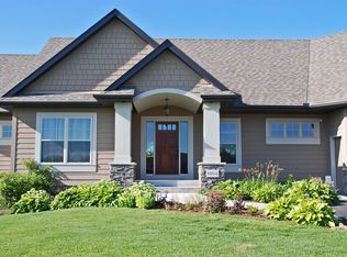 1604 86th Ct E, Inver Grove Heights, MN 55077