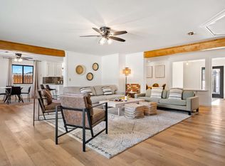 322 Pacific Ave, Paso Robles, CA 93446