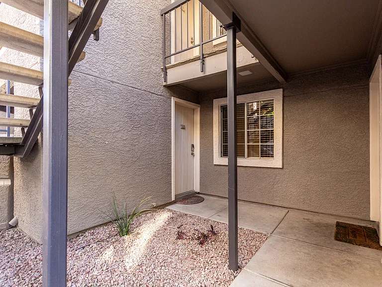 1720 E Thunderbird Rd #1037 — Photo 2