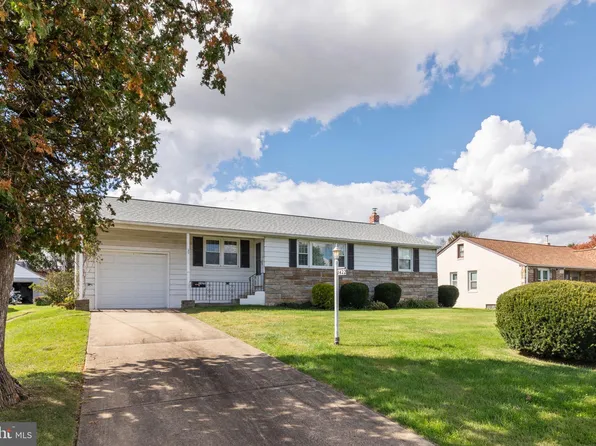 1422 Rosalie Ave, Bensalem, PA 19020
