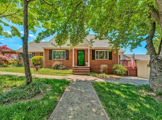 2225 Yellow Mountain Rd SE, Roanoke, VA 24014