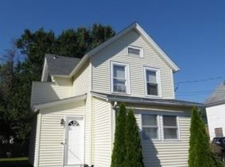 11 Saint Paul St, Westfield, MA 01085