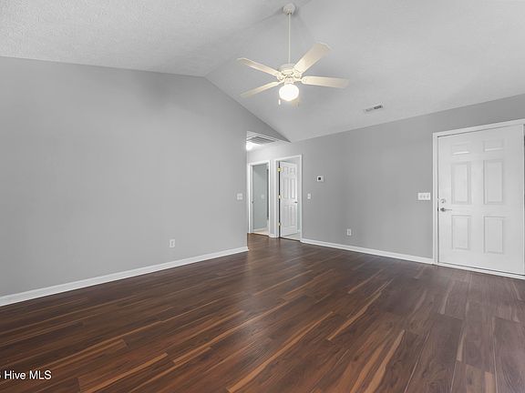 2nd image of 2711 Ashby Drive