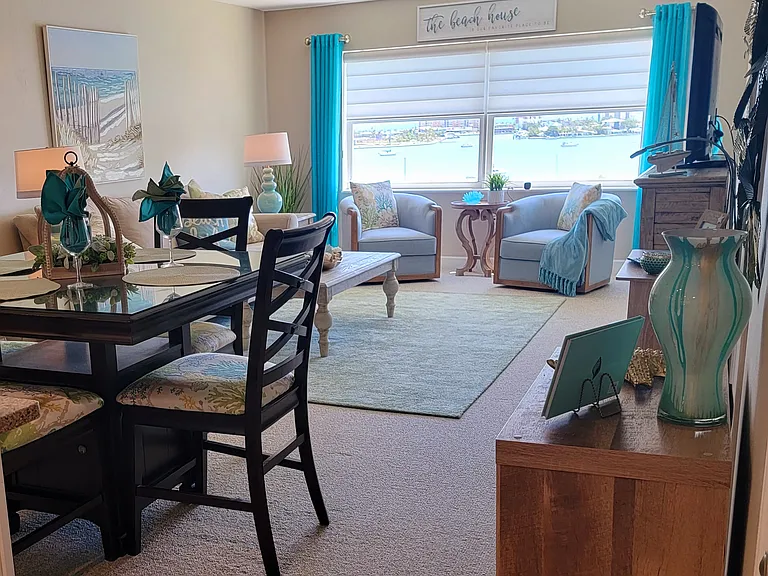 4575 Cove Cir #807 — Photo 4