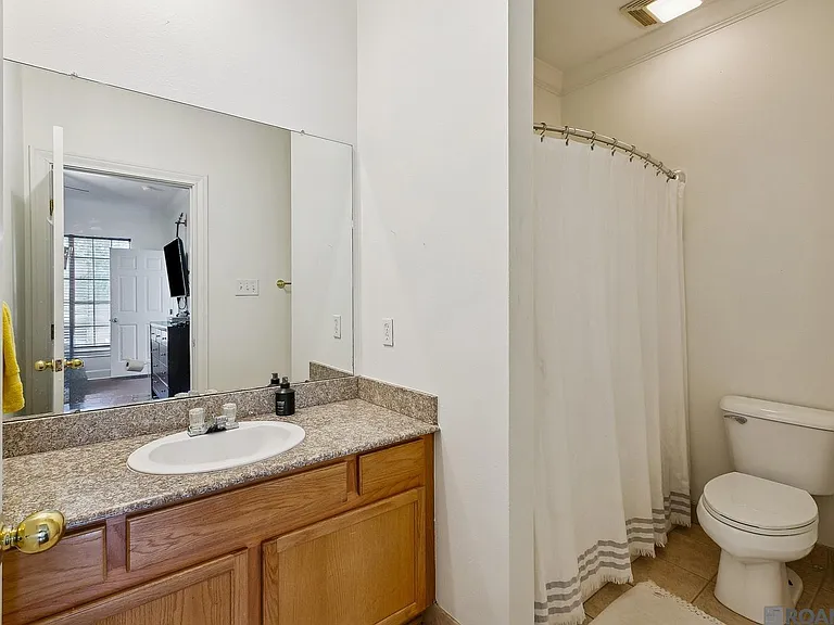710 E Boyd Dr #505 — Photo 6