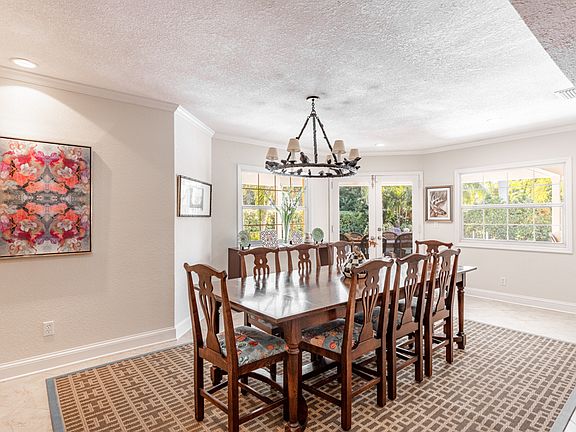 Family Dining