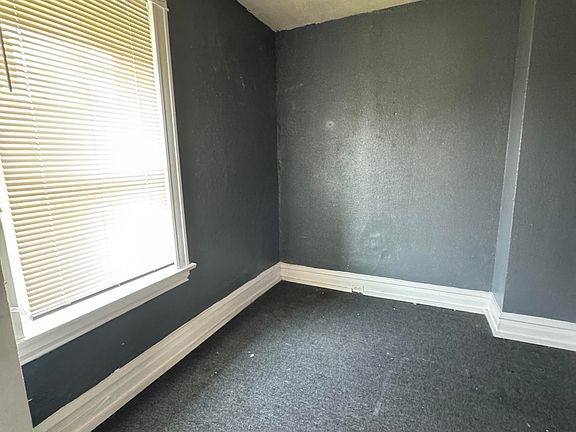 2nd image of 4215 Shreve Ave Floor 2