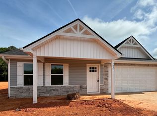 792 Darwin Rd, Gaffney, SC 29340