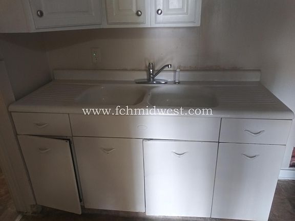 2nd image of 1602 E Minnesota St APT C