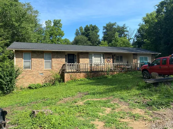 679-679 Cook Rd, Crossville, TN 38555