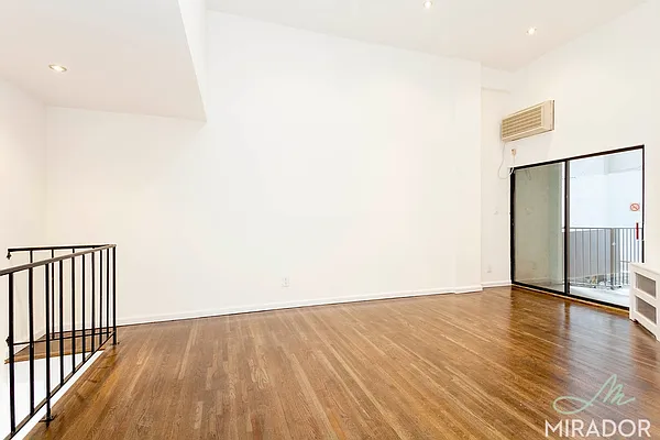 Rented by Mirador Real Estate | media 1