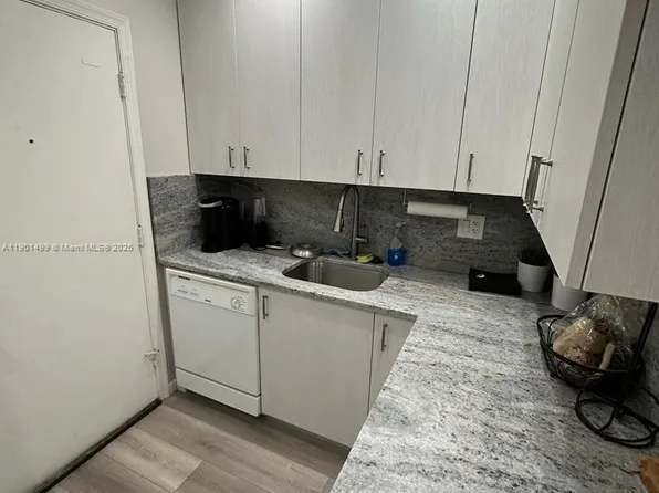 6600 NE 22nd Way APT 2322, Fort Lauderdale, FL 33308