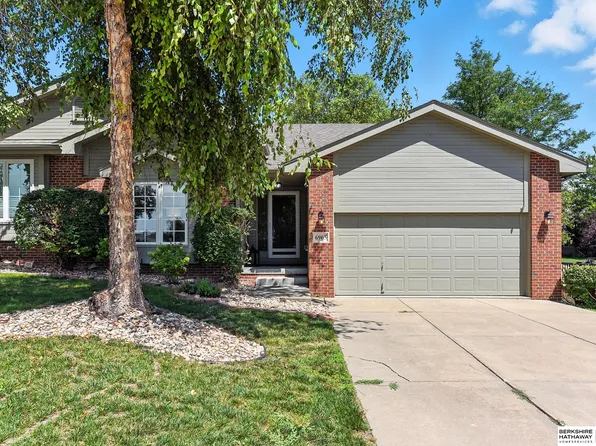 6905 S 164th St, Omaha, NE 68136