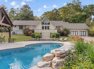 1018 David Benjamin Dr, McComb, MS 39648