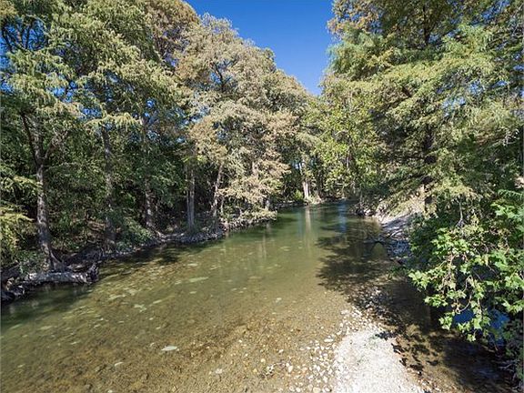 5th image of 1065 River Ter