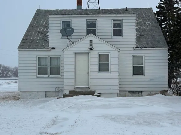 1251 Eagle Ave, Reynolds, ND 58275