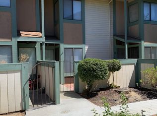 1930 Manor Pl APT 4, Fairfield, CA 94533