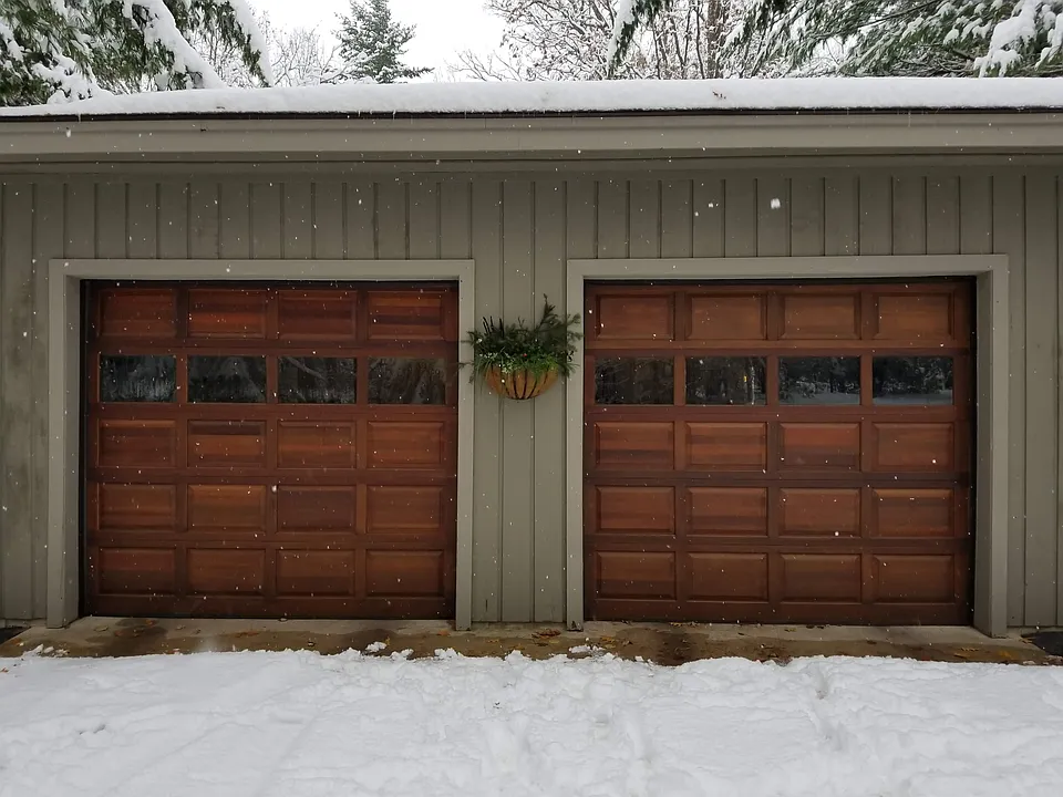 10961 Cedar Hedge Trl